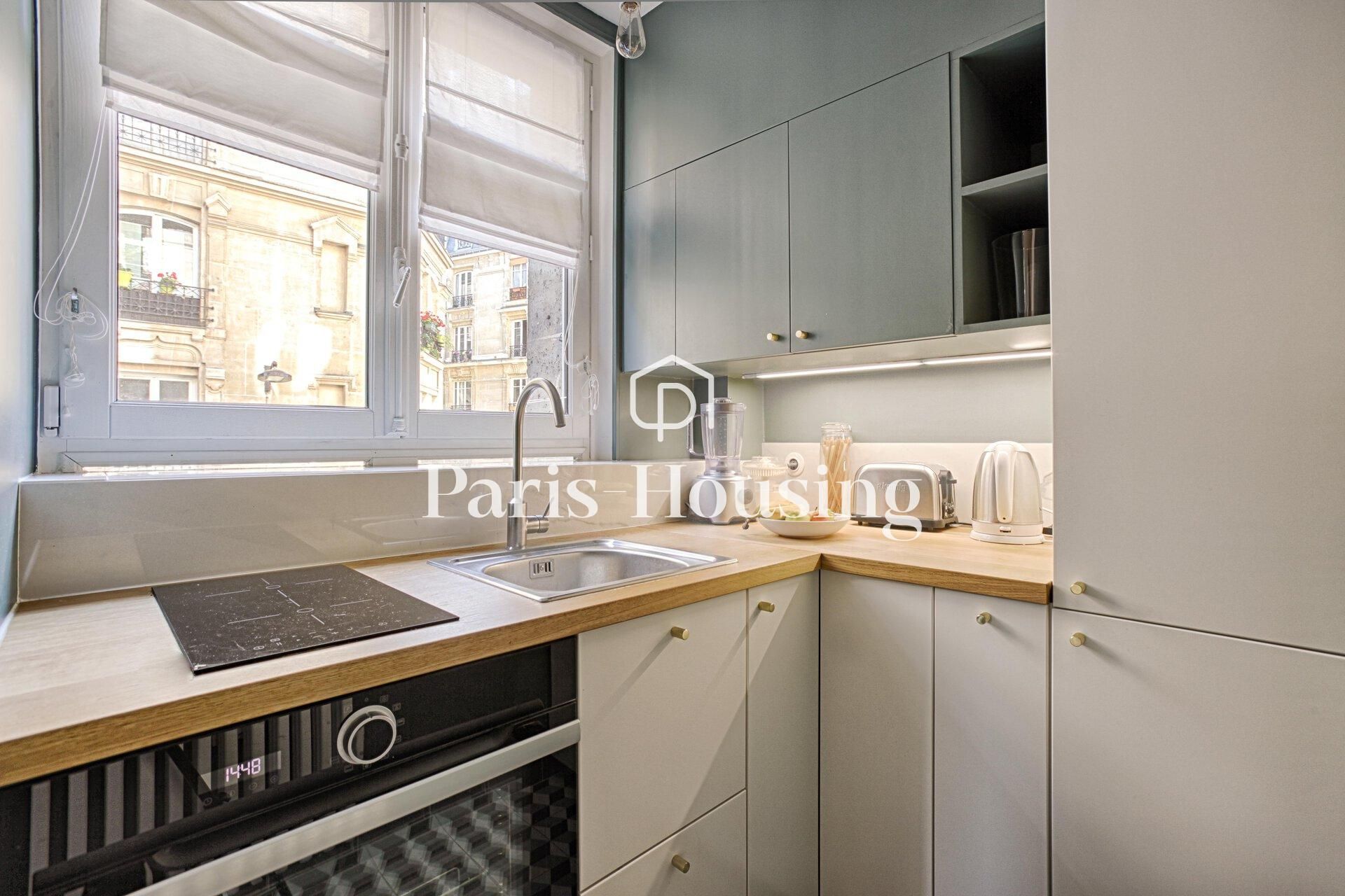 Location appartement meublé, Paris 18ème, 2 pièces, 35m2 - Ref: 180224 - Paris-housing - Image 5