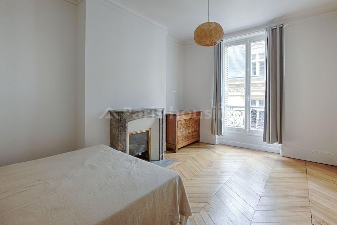 Rue de Thann - Paris 17ème Batignolles-Monceau - Courcelles – Wagram