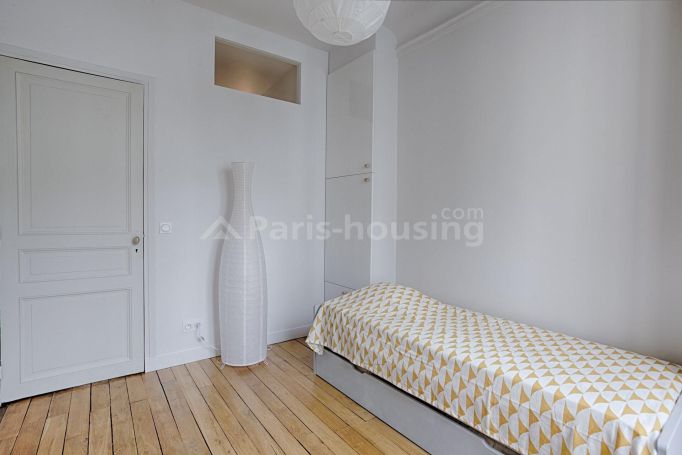 Rue de Thann - Paris 17ème Batignolles-Monceau - Courcelles – Wagram