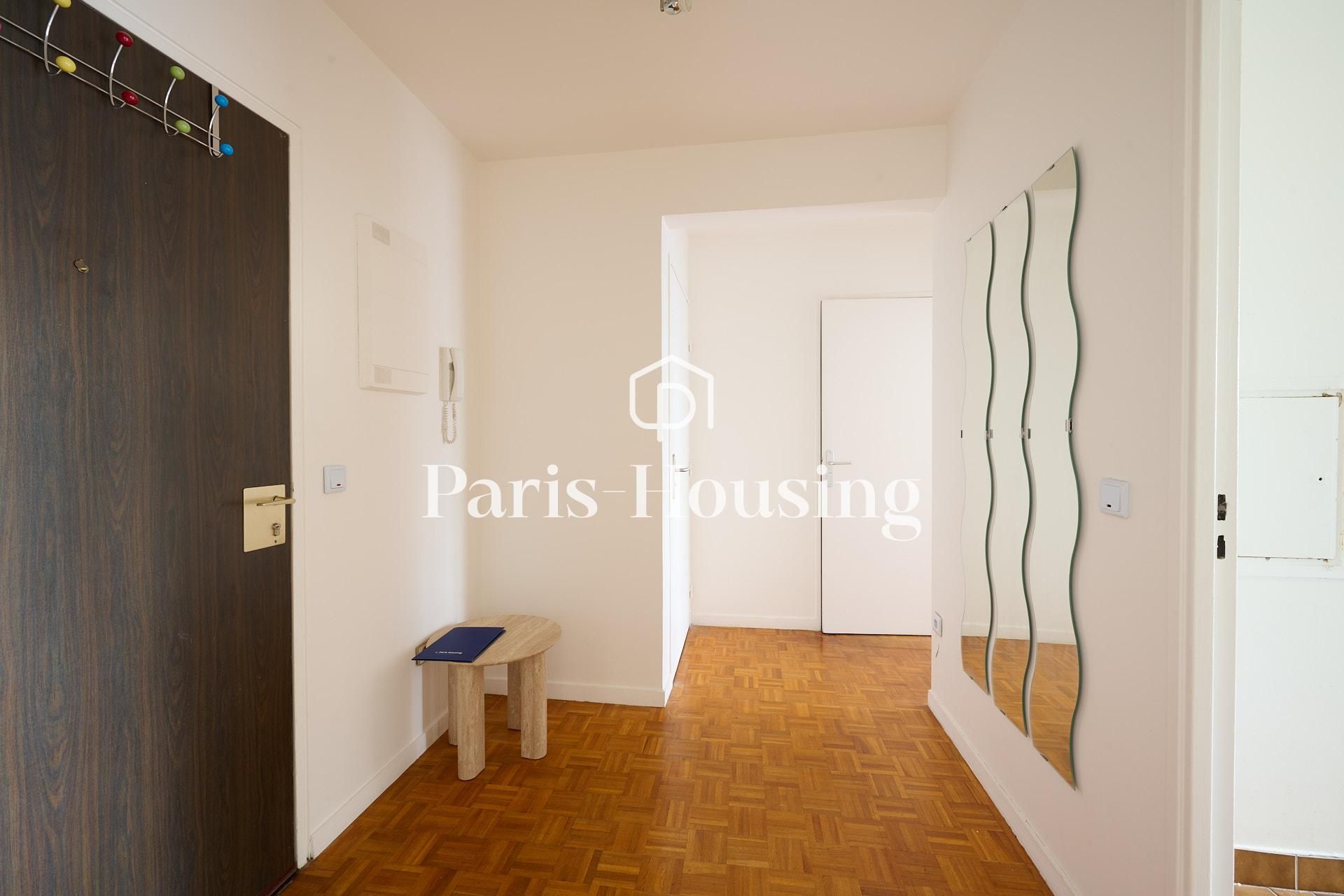 Apartment for rent furnished, Puteaux, 1 bedroom, 56.23m2 - Ref: 180246 - Paris-housing - Image 12
