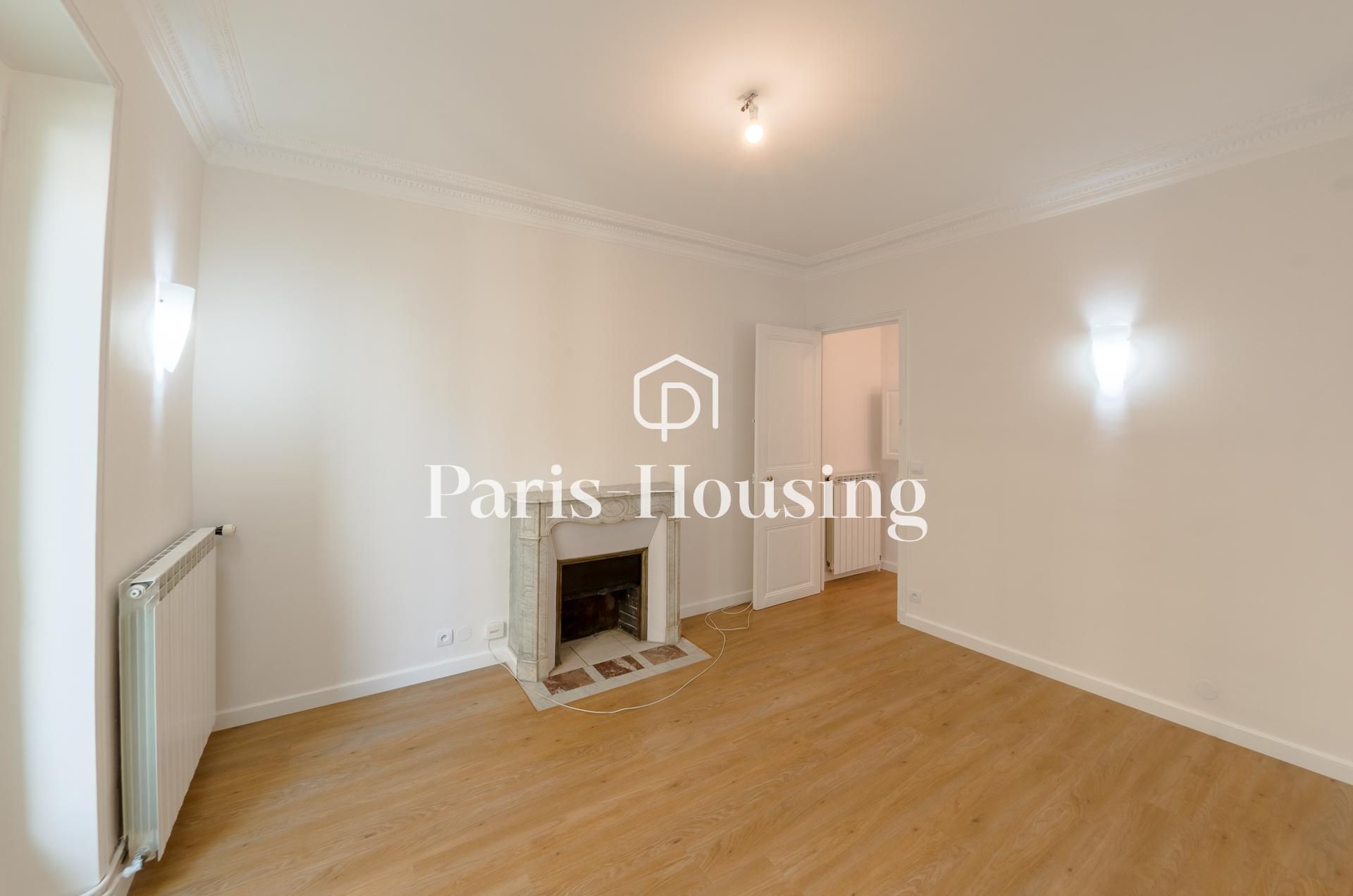 Apartment for rent unfurnished, Paris 10ème, 2 bedrooms, 54.13m2 - Ref: 190256 - Paris-housing - Image 2