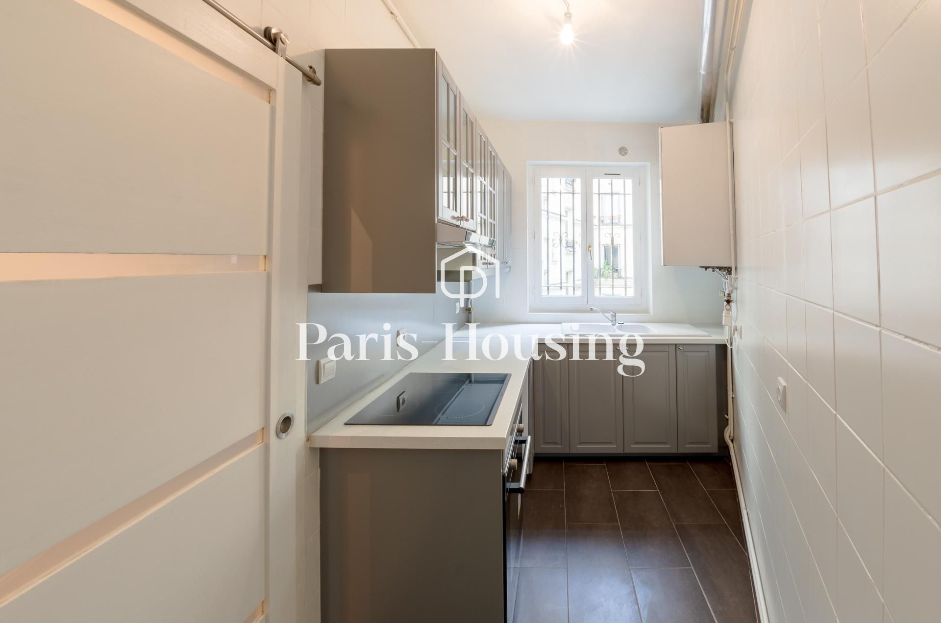 Apartment for rent unfurnished, Paris 10ème, 2 bedrooms, 54.13m2 - Ref: 190256 - Paris-housing - Image 6