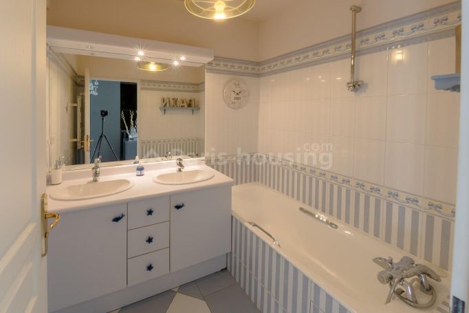 Rue Antonin Raynaud - Levallois-Perret - Hotel de Ville - Planchette