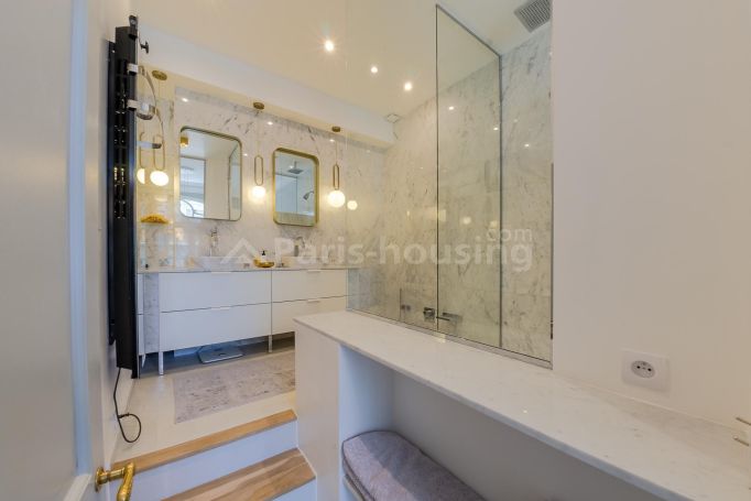 Rue Alfred Roll - Paris 17ème Batignolles-Monceau - Pereire - Malesherbes