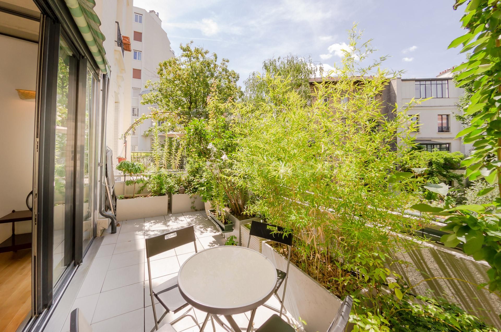 Apartment for rent furnished, Paris 17ème, 2 bedrooms, 122.35m2 - Ref: 190278 - Paris-housing - Image 3