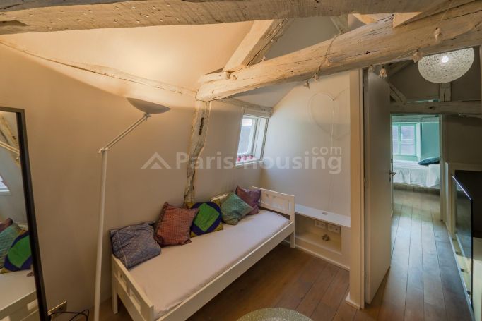 Rue Mazarine - Paris 6ème Luxembourg - Monnaie – Saint - Michel