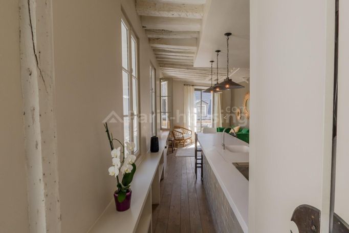 Rue Mazarine - Paris 6ème Luxembourg - Monnaie – Saint - Michel