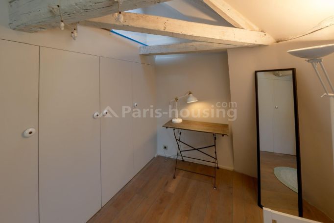 Rue Mazarine - Paris 6ème Luxembourg - Monnaie – Saint - Michel