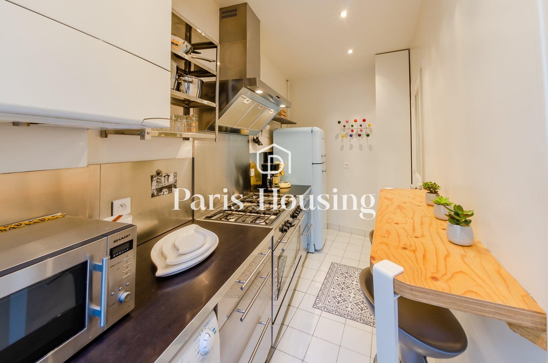 Location appartement meublé, Paris 18ème, 3 pièces, 56m2 - Ref: 190294 - Paris-housing - Image 4