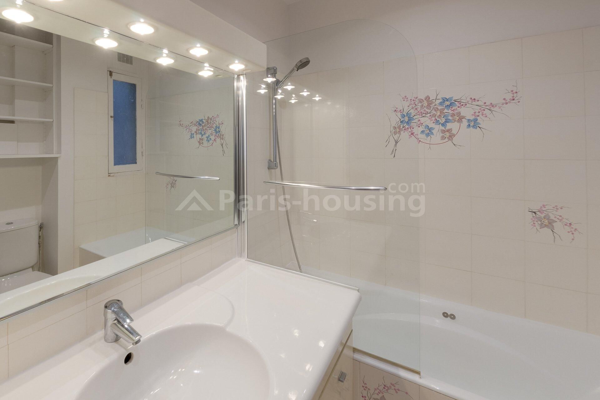 Apartment for rent furnished, Paris 7ème, 1 bedroom, 50m2 - Ref: 190295 - Paris-housing - Image 8