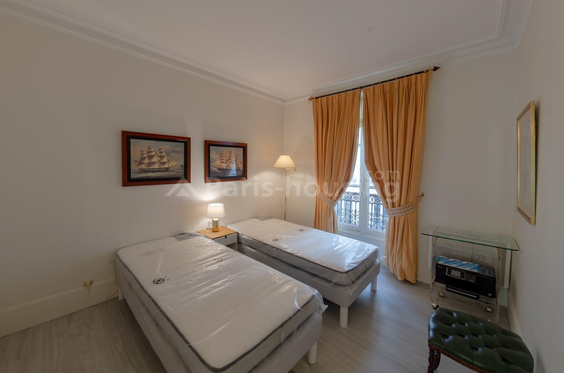 Apartment for rent furnished, Paris 7ème, 2 bedrooms, 69.43m2 - Ref: 190298 - Paris-housing - Image 11