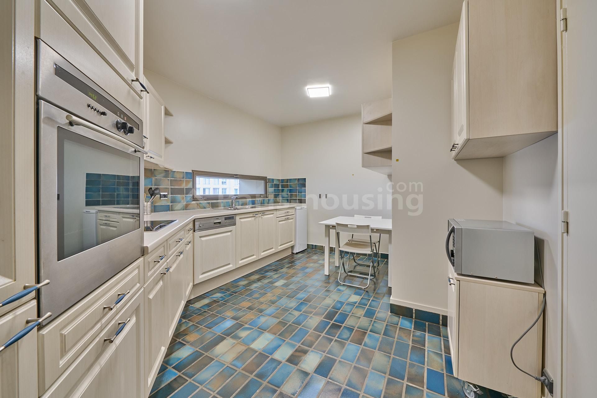 Apartment for rent furnished, Paris 15ème, 1 bedroom, 71.05m2 - Ref: 190299 - Paris-housing - Image 4