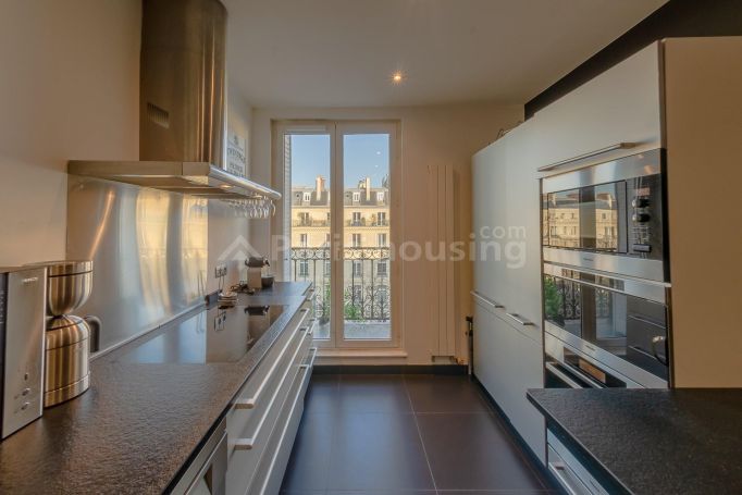 Boulevard de Courcelles - Paris 8ème Élysée - Hoche - Friedland