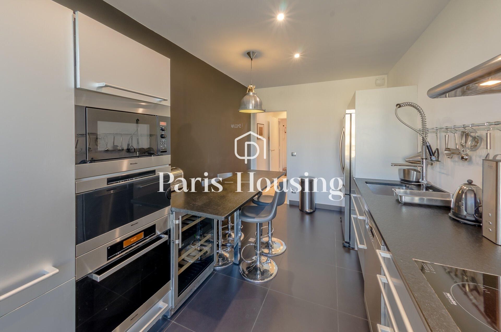 Apartment for rent furnished, Paris 8ème, 3 bedrooms, 136.7m2 - Ref: 200313 - Paris-housing - Image 7