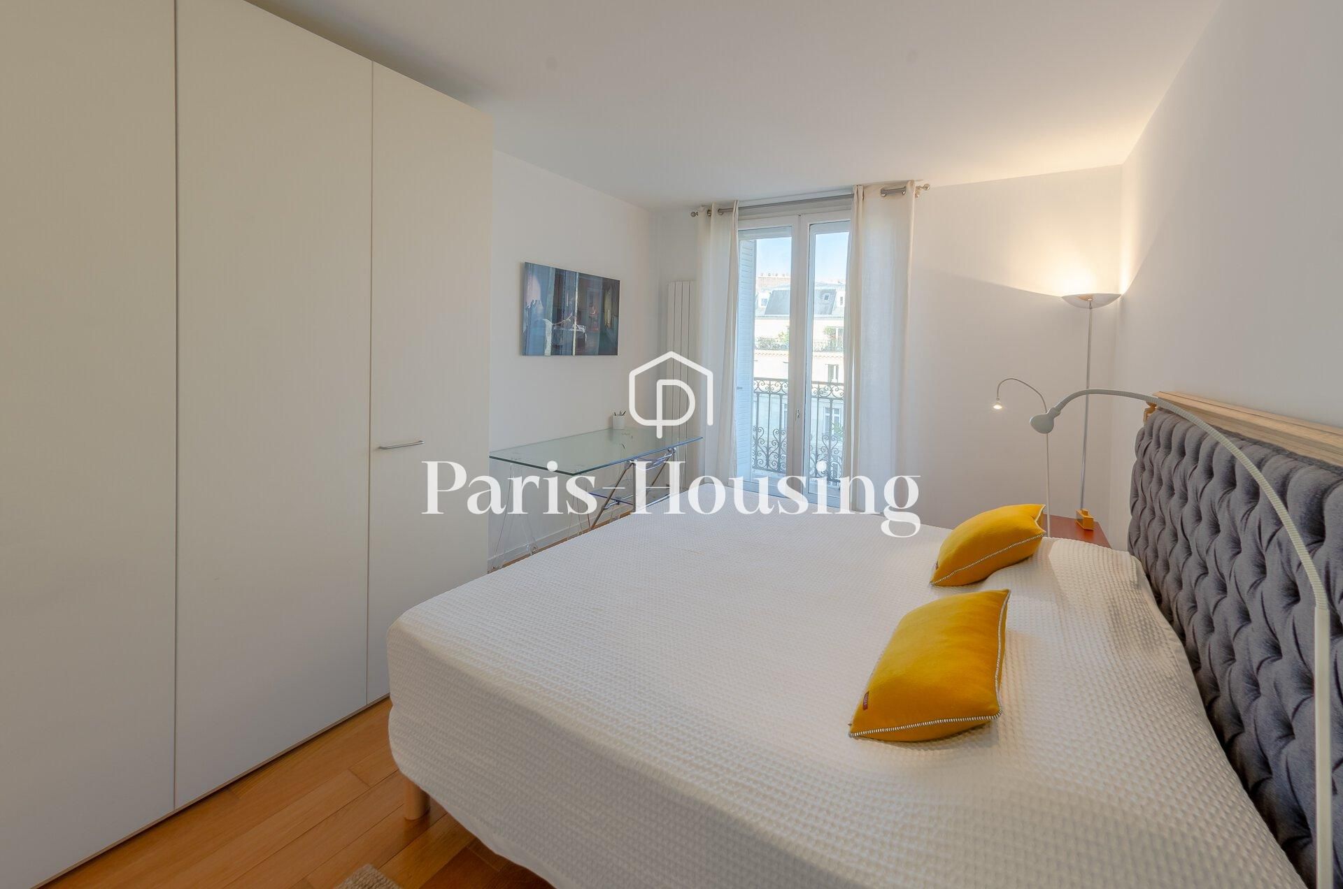 Apartment for rent furnished, Paris 8ème, 3 bedrooms, 136.7m2 - Ref: 200313 - Paris-housing - Image 8