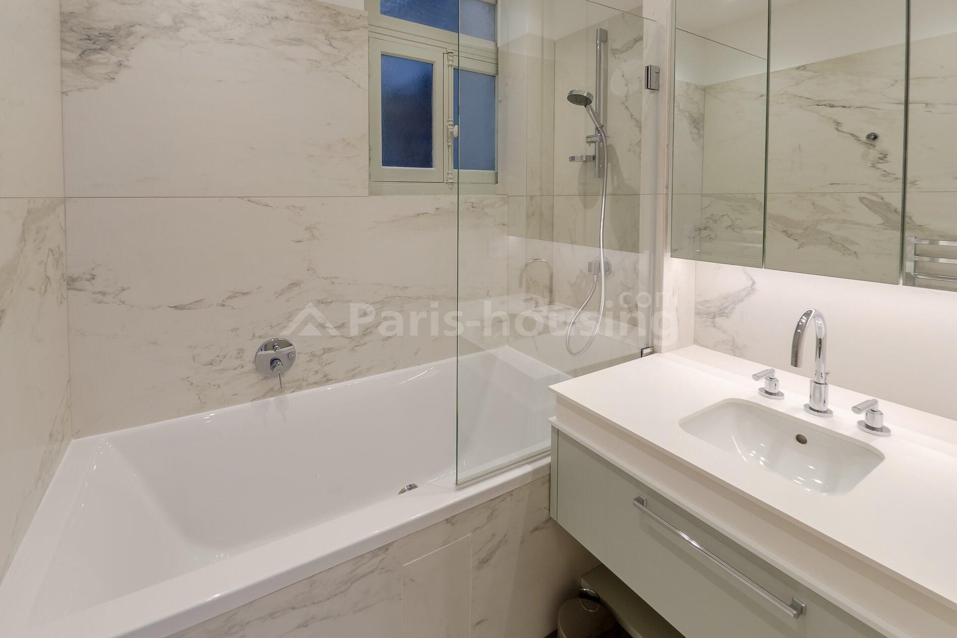 Apartment for rent furnished, Paris 16ème, 2 bedrooms, 60.26m2 - Ref: 200316 - Paris-housing - Image 9