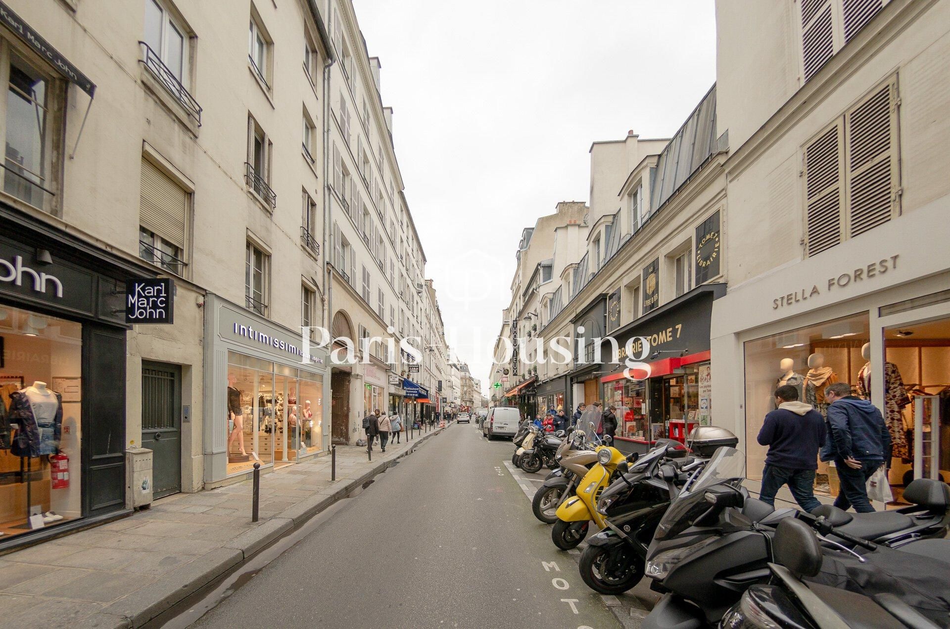 Apartment for rent furnished, Paris 7ème, 1 bedroom, 44.8m2 - Ref: 200319 - Paris-housing - Image 11