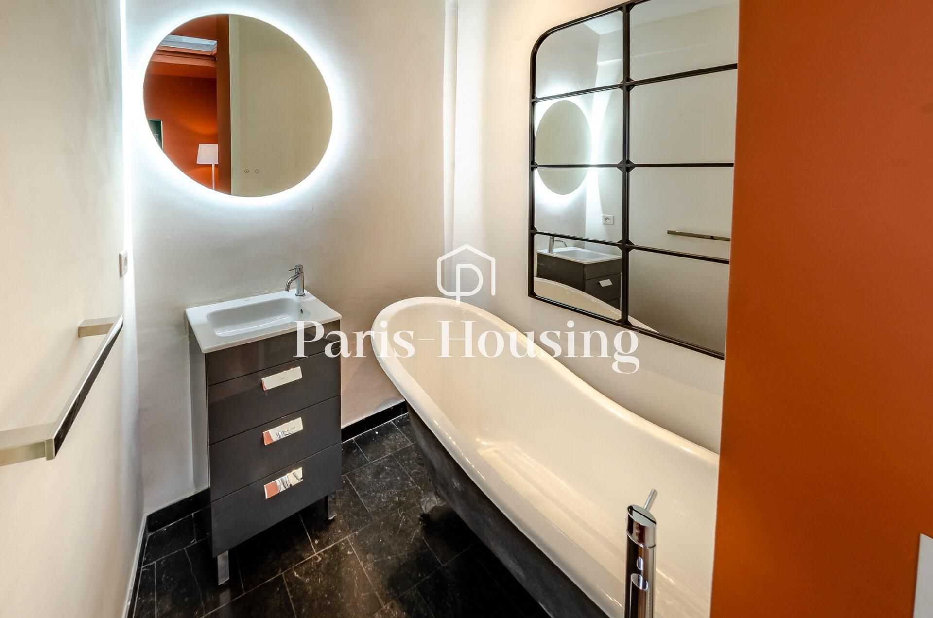 Apartment for rent furnished, Paris 3ème, 2 bedrooms, 85m2 - Ref: 200327 - Paris-housing - Image 14