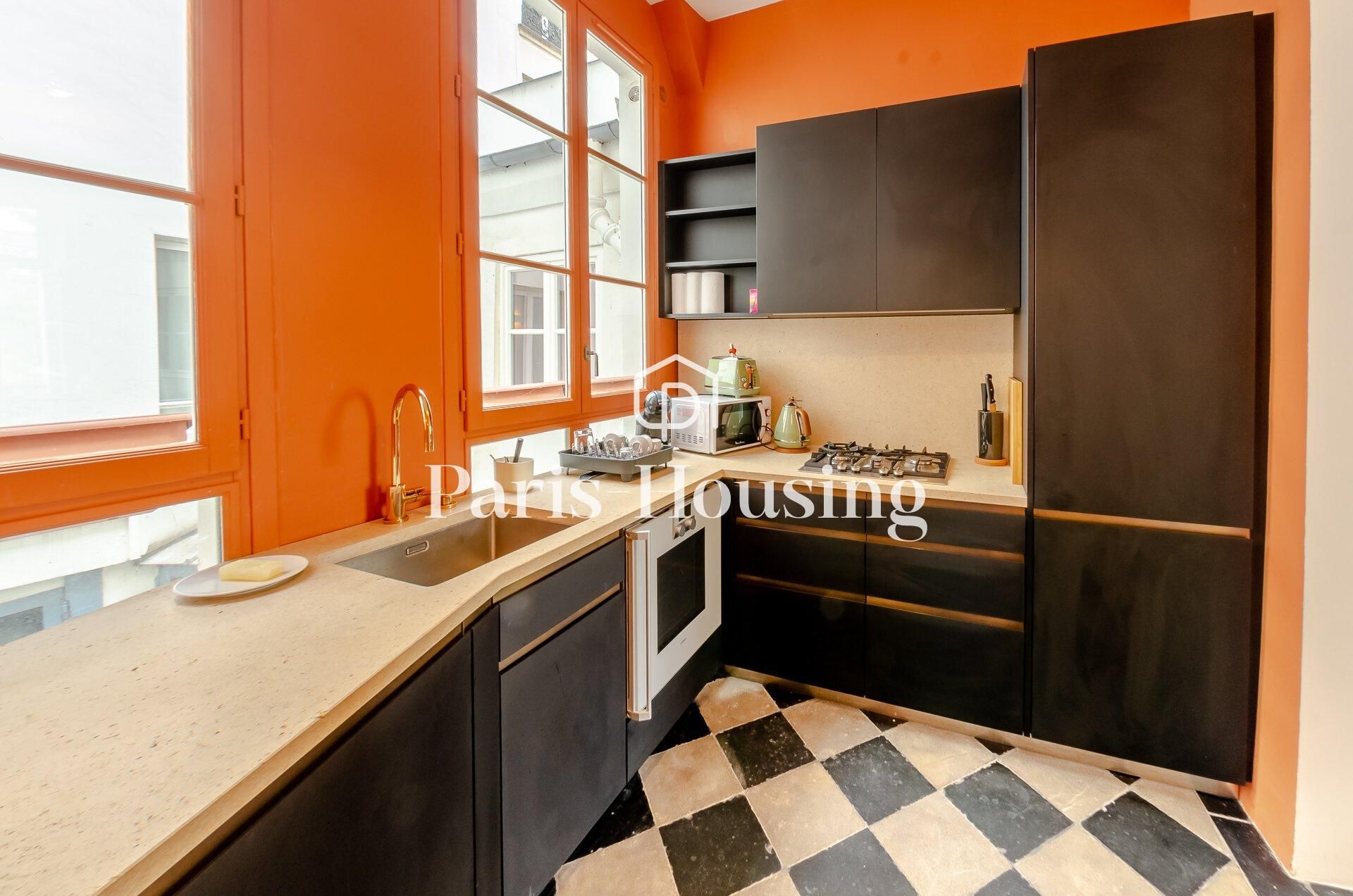 Apartment for rent furnished, Paris 3ème, 2 bedrooms, 85m2 - Ref: 200327 - Paris-housing - Image 7