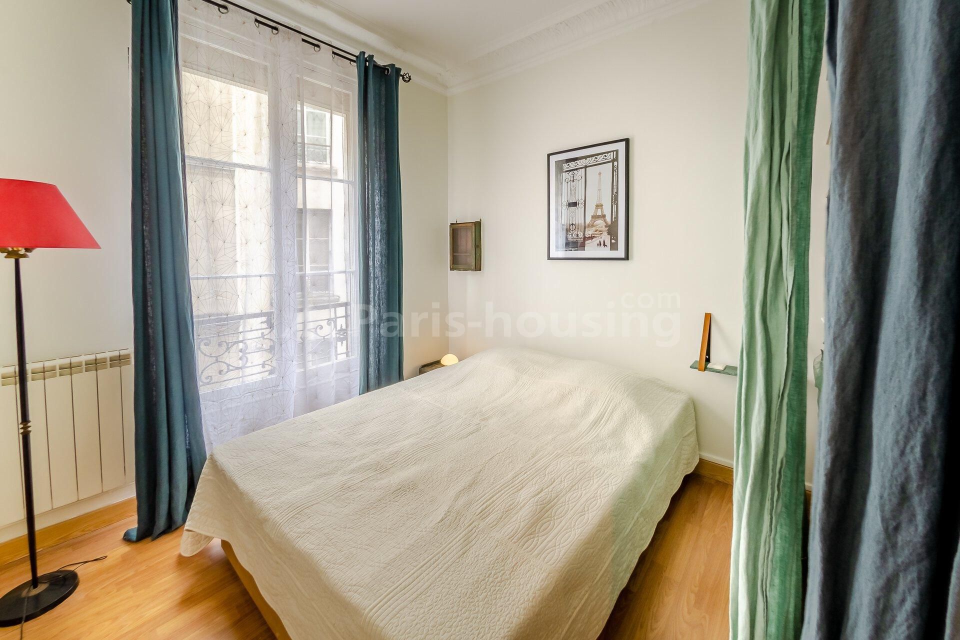 Location appartement meublé, Paris 5ème, 3 pièces, 51.75m2 - Ref: 200334 - Paris-housing - Image 7