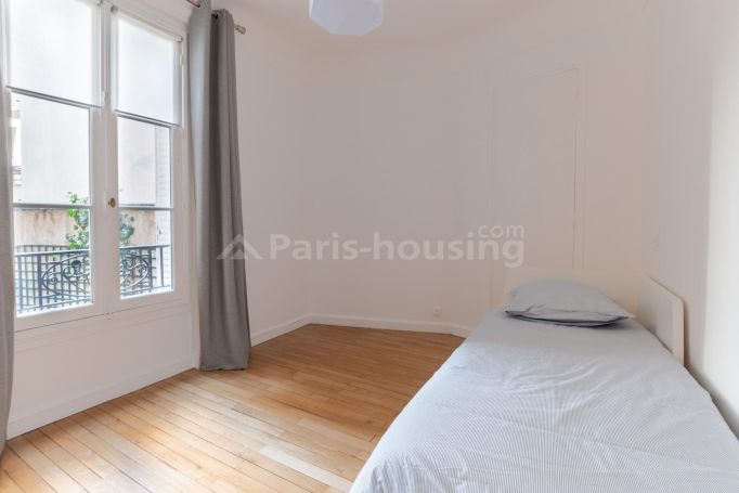 Avenue Felix Faure - Paris 15ème Vaugirard - Violet - Commerce