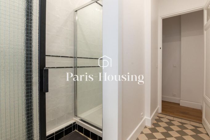 Type: Apartment for rent status: furnished, Paris 15ème, 2 bedrooms, 75.23 m² living area