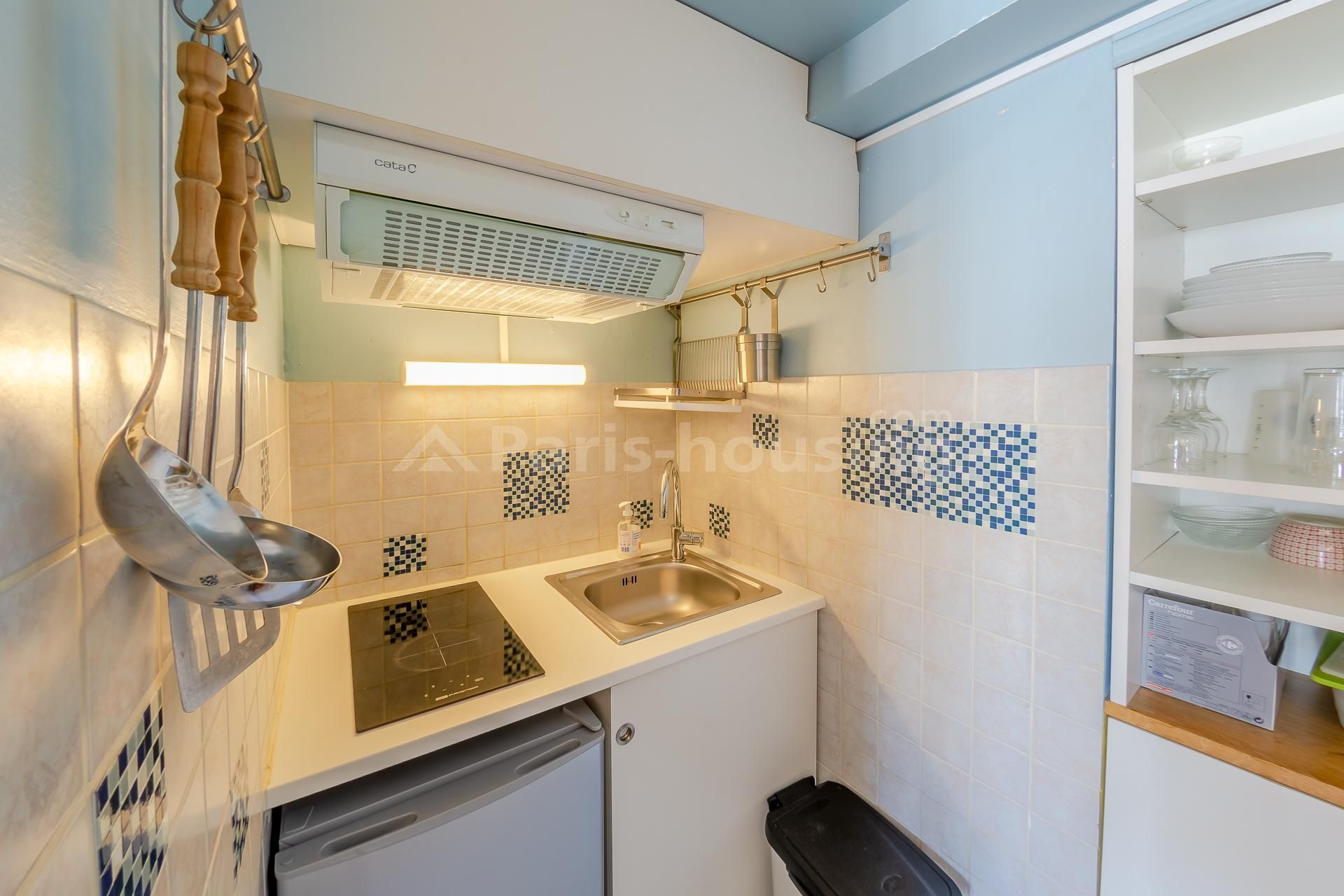 Location appartement meublé, Paris 5ème, 2 pièces, 27m2 - Ref: 200343 - Paris-housing - Image 5