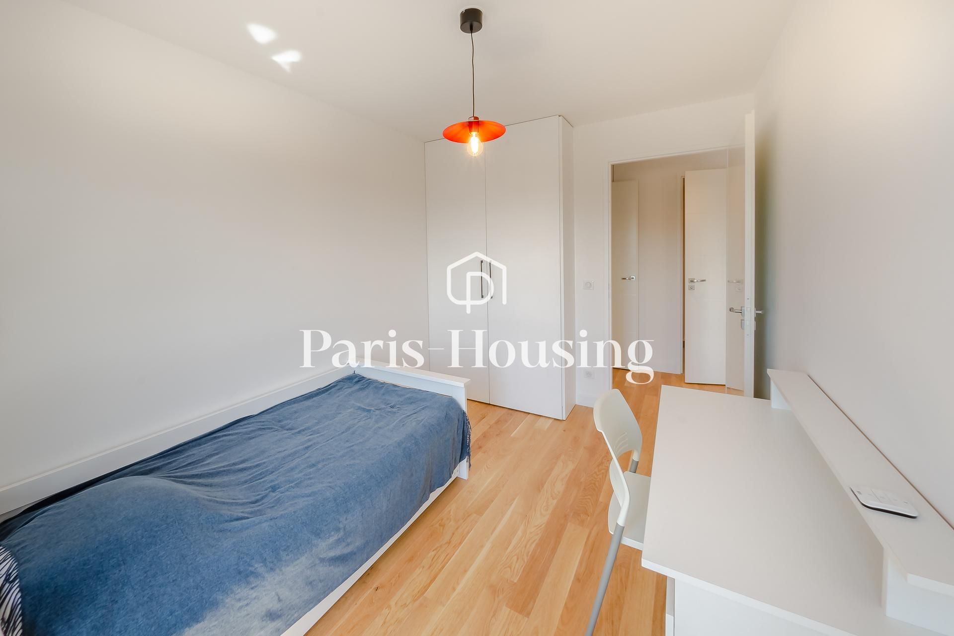 Location appartement meublé, Puteaux, 3 pièces, 61.2m2 - Ref: 210369 - Paris-housing - Image 9