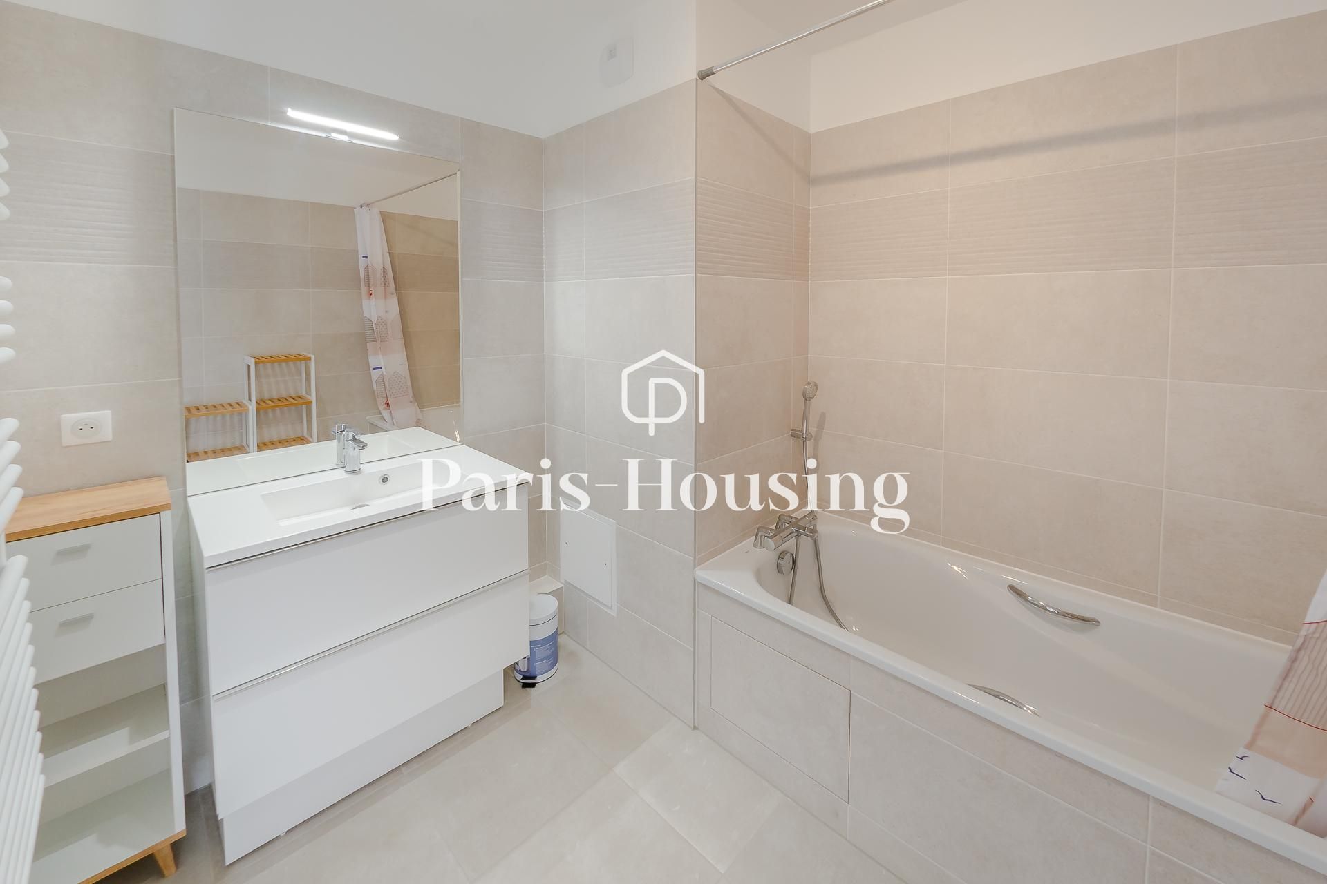 Location appartement meublé, Puteaux, 3 pièces, 61.2m2 - Ref: 210369 - Paris-housing - Image 10