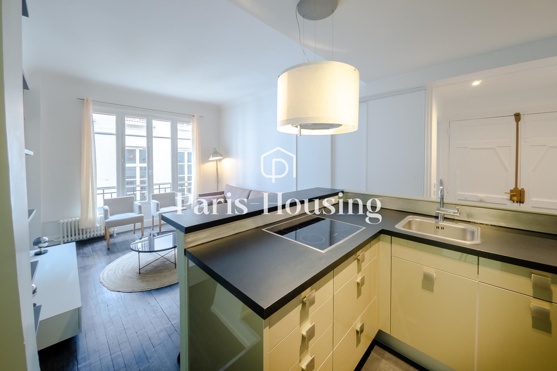 Location appartement meublé, Paris 9ème, 2 pièces, 53.7m2 - Ref: 210371 - Paris-housing - Image 4