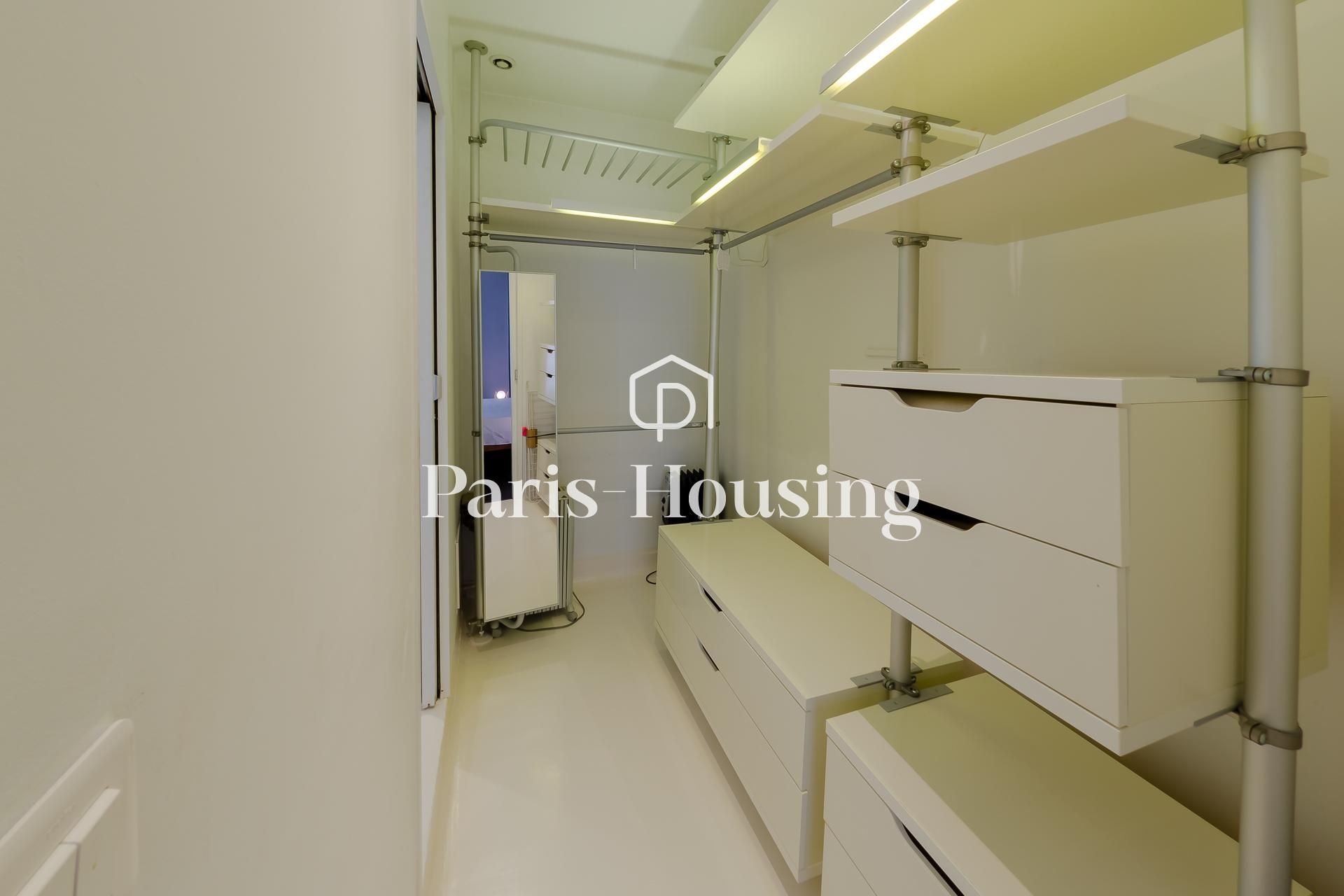 Location appartement meublé, Paris 9ème, 2 pièces, 53.7m2 - Ref: 210371 - Paris-housing - Image 8