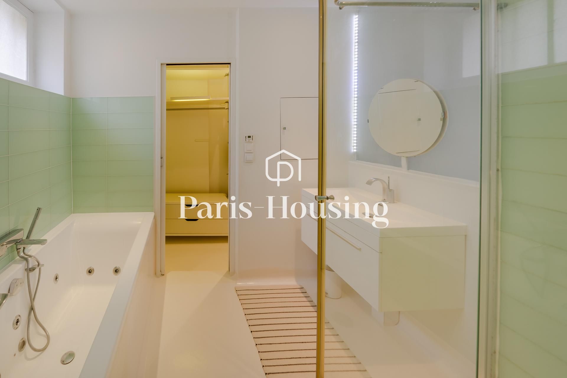 Location appartement meublé, Paris 9ème, 2 pièces, 53.7m2 - Ref: 210371 - Paris-housing - Image 9