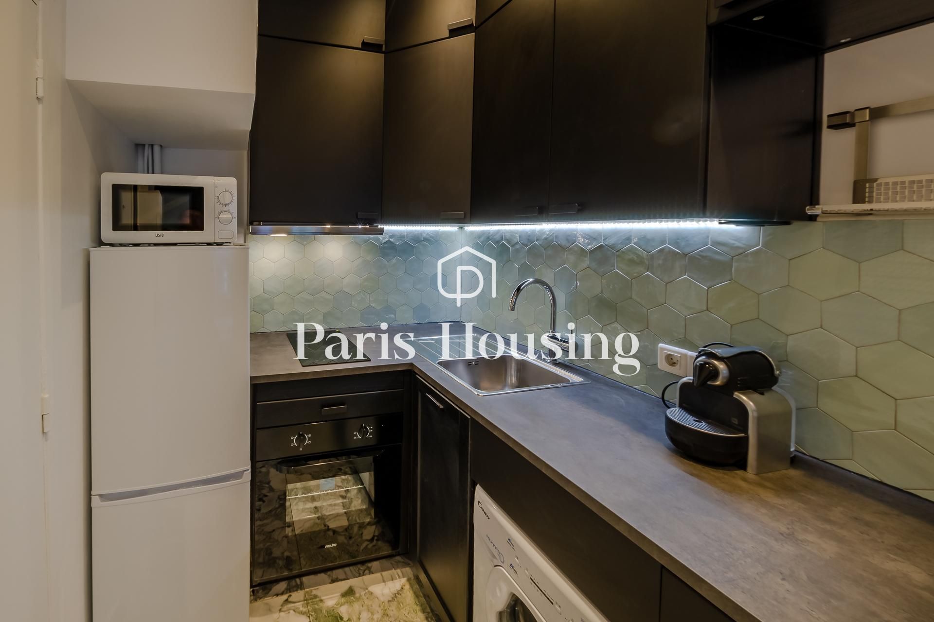 Studio for rent furnished, Paris 17ème, 1 room, 17.19m2 - Ref: 210374 - Paris-housing - Image 3