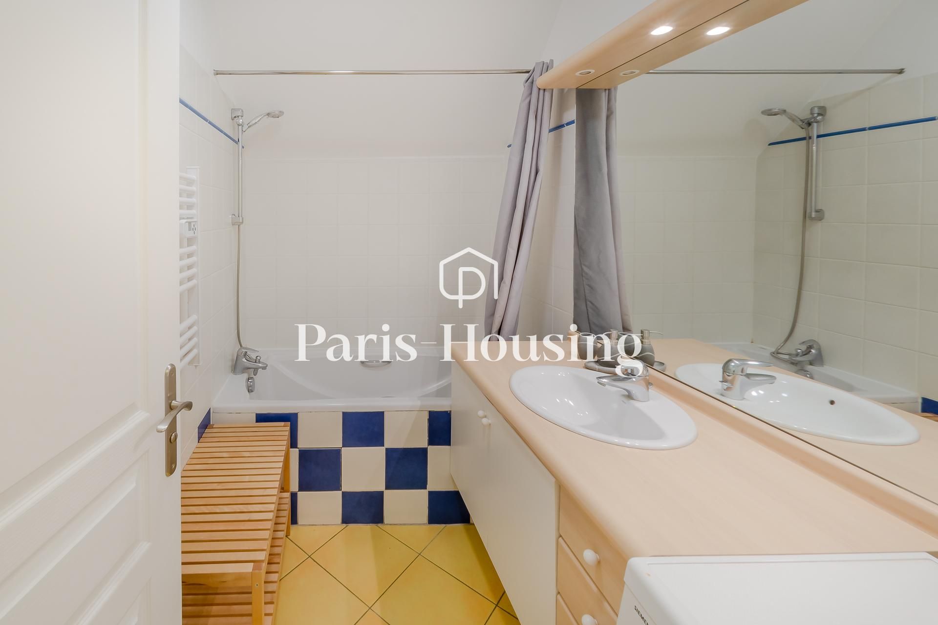 Location appartement meublé, Paris 11ème, 2 pièces, 47.52m2 - Ref: 210376 - Paris-housing - Image 7