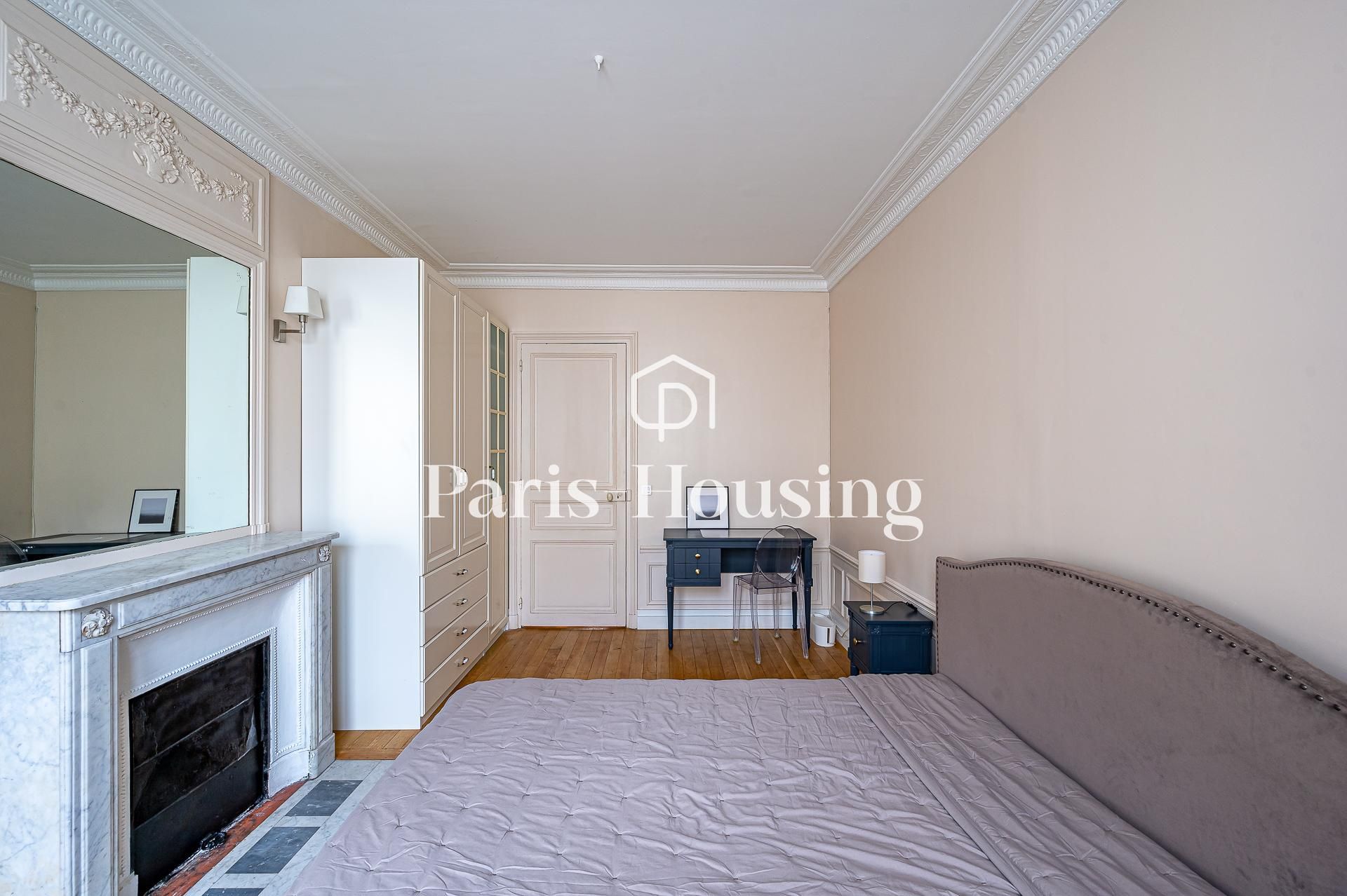 Location appartement meublé, Paris 7ème, 4 pièces, 93.62m2 - Ref: 210381 - Paris-housing - Image 6
