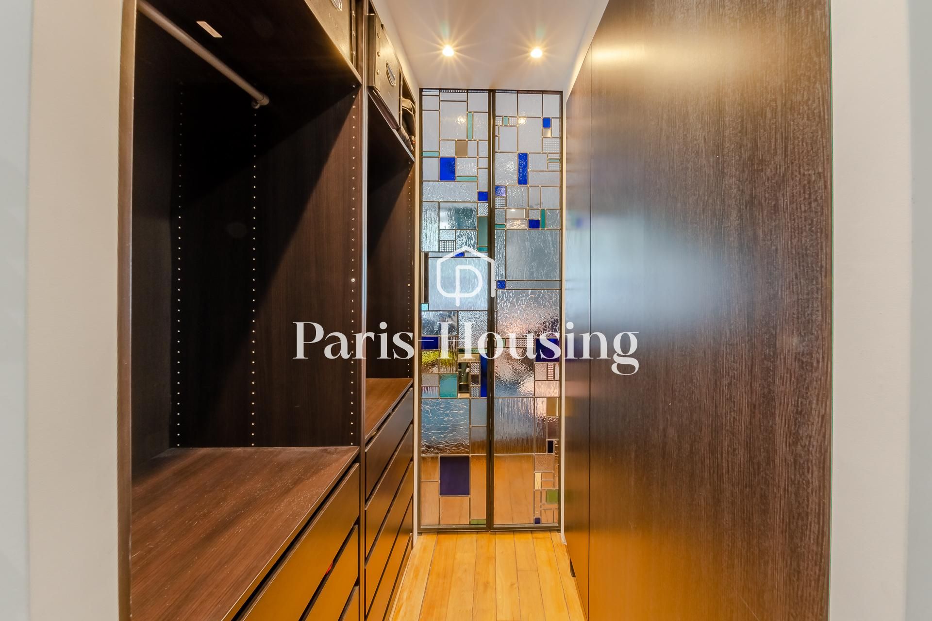 Apartment for rent furnished, Paris 9ème, 1 bedroom, 66.29m2 - Ref: 210382 - Paris-housing - Image 6