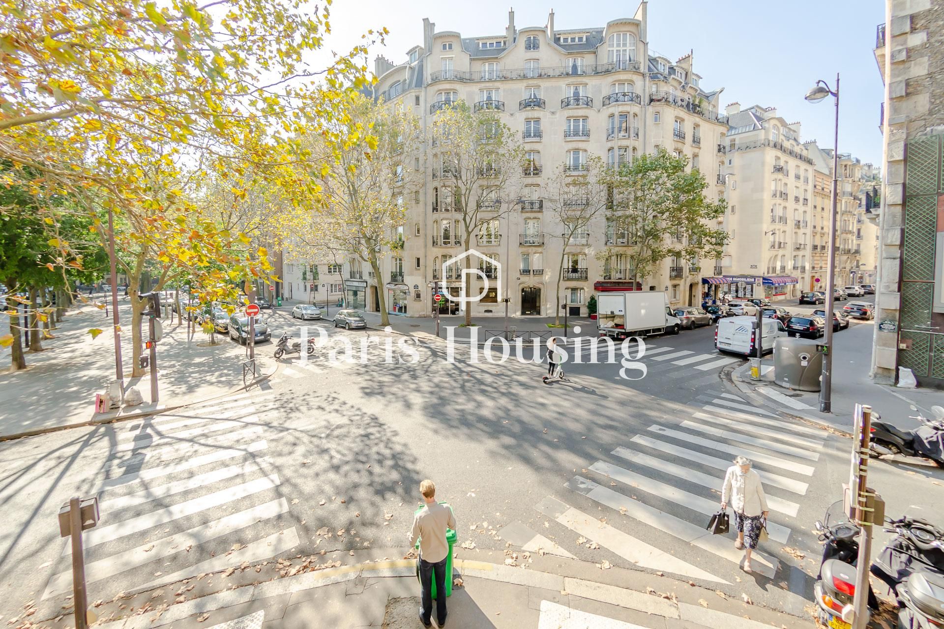 Location studio meublé, Paris 16ème, 1 pièce, 32m2 - Ref: 210383 - Paris-housing - Image 3