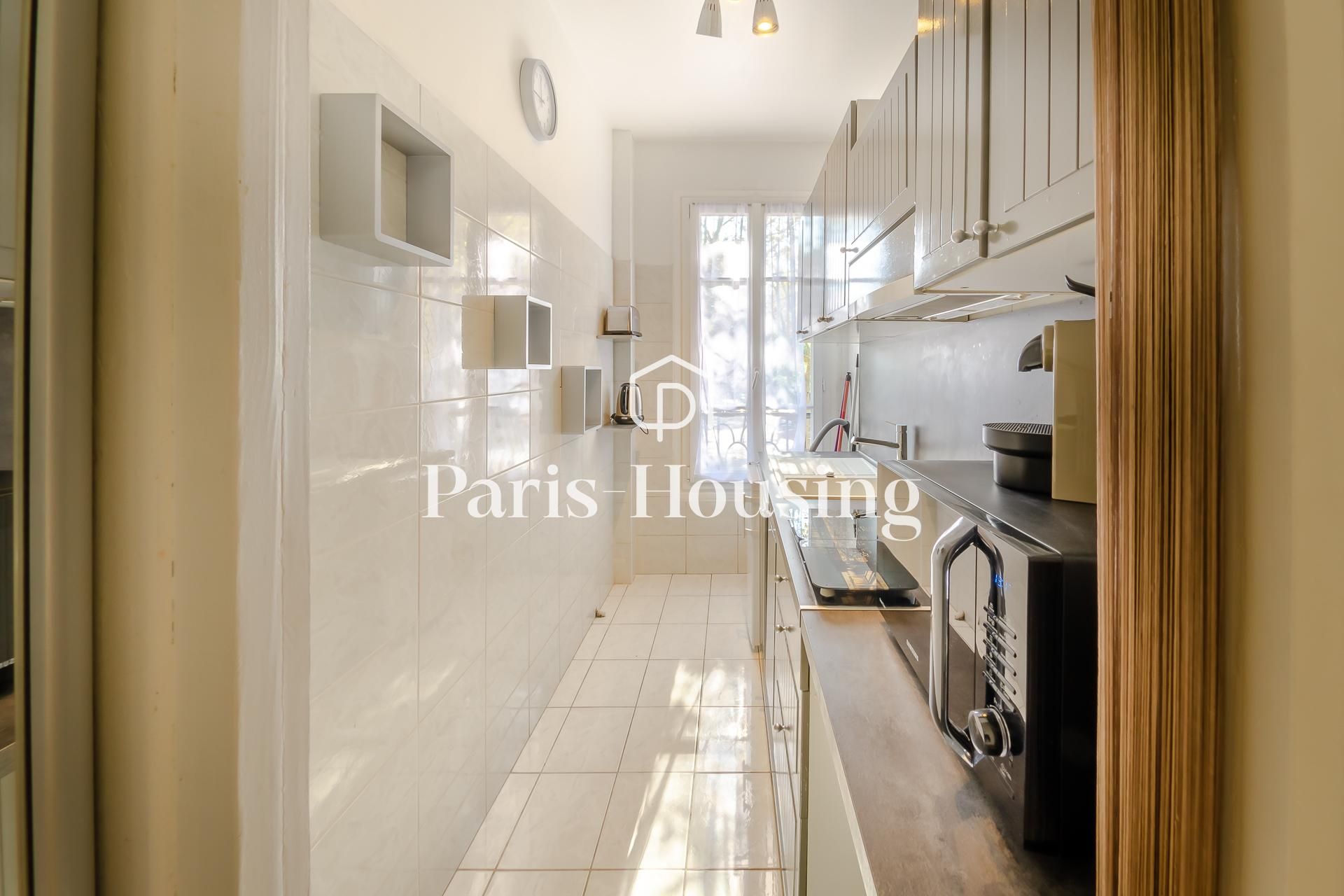 Location studio meublé, Paris 16ème, 1 pièce, 32m2 - Ref: 210383 - Paris-housing - Image 6