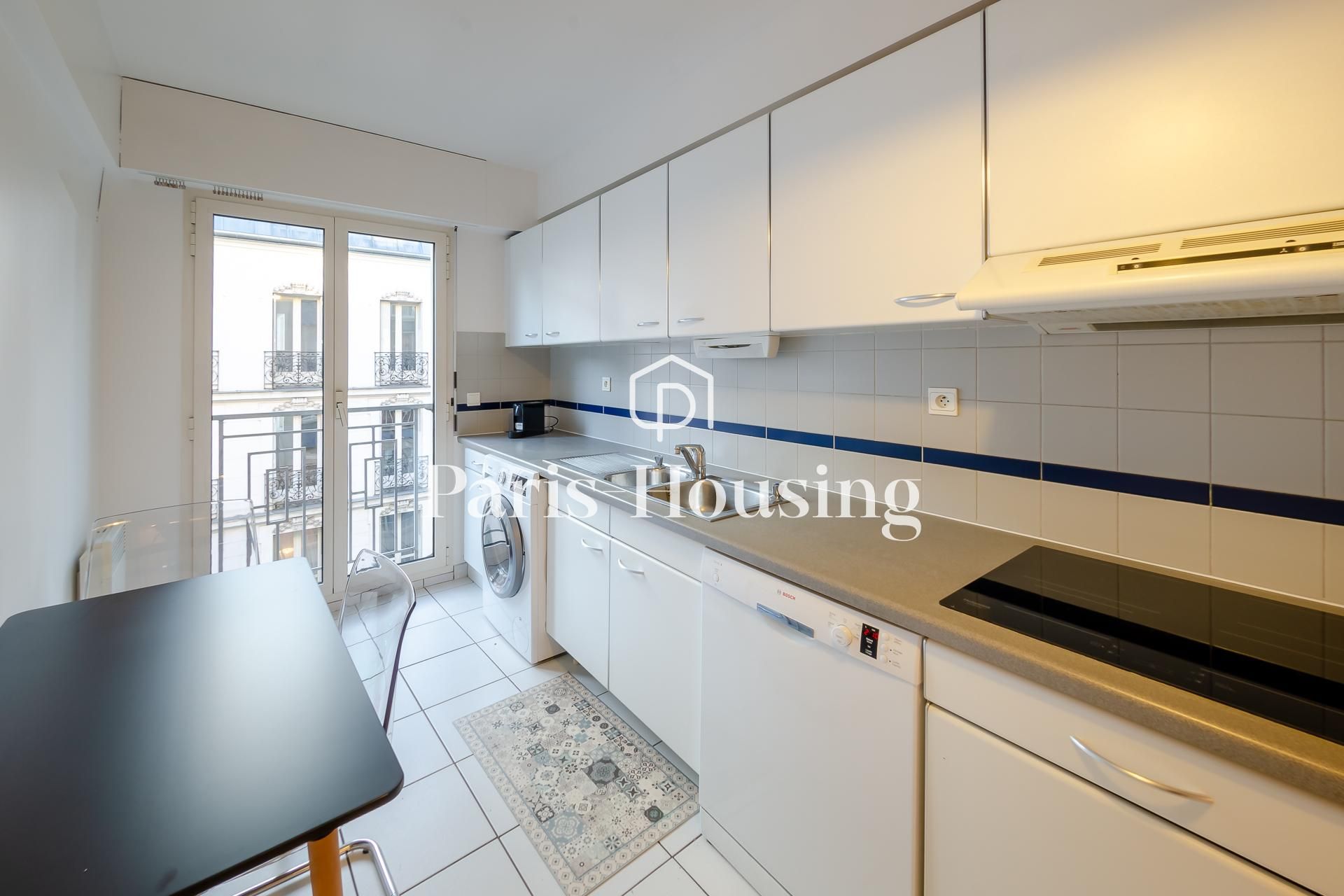 Apartment for rent furnished, Paris 16ème, 2 bedrooms, 94.78m2 - Ref: 210385 - Paris-housing - Image 4