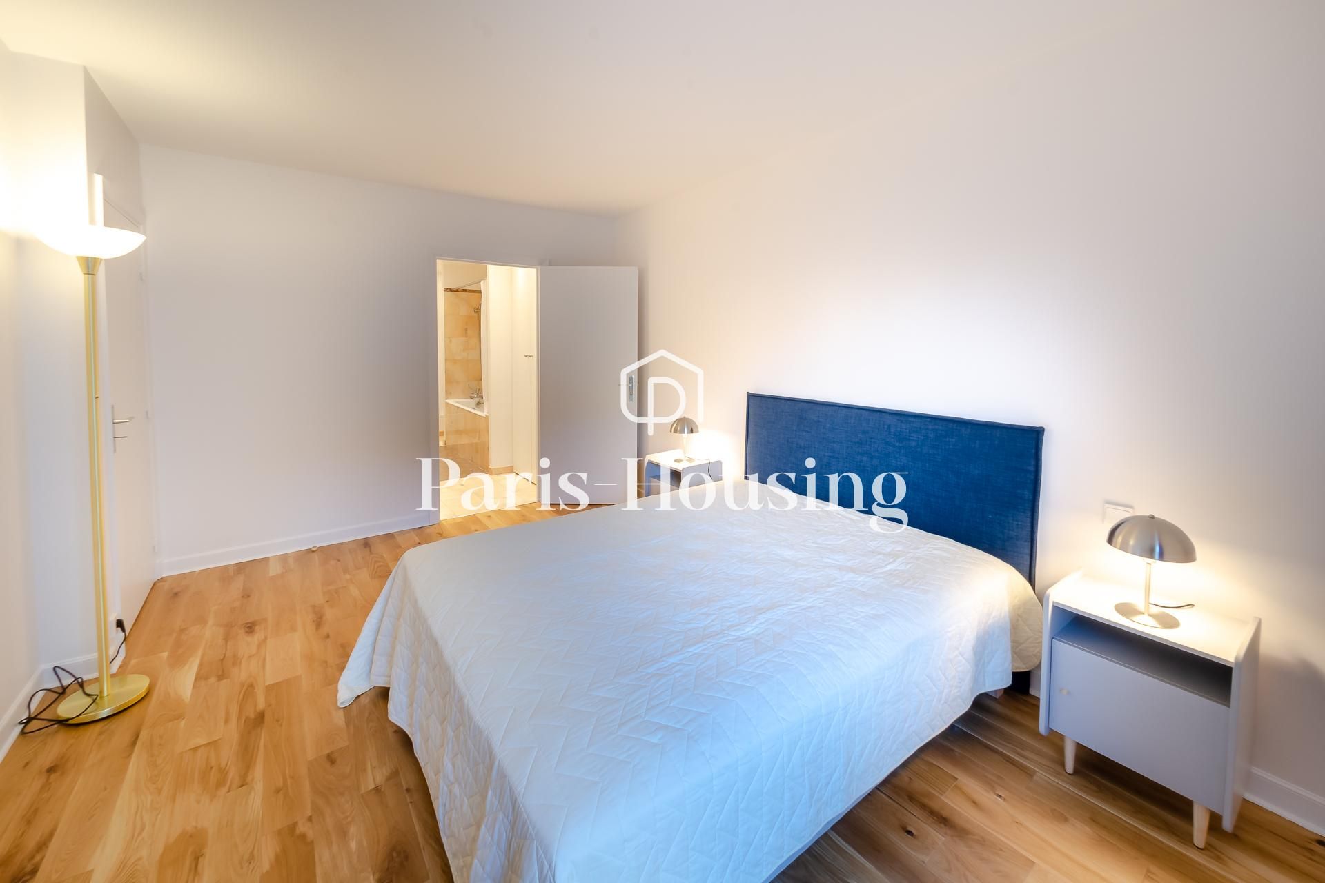 Apartment for rent furnished, Paris 16ème, 2 bedrooms, 94.78m2 - Ref: 210385 - Paris-housing - Image 8