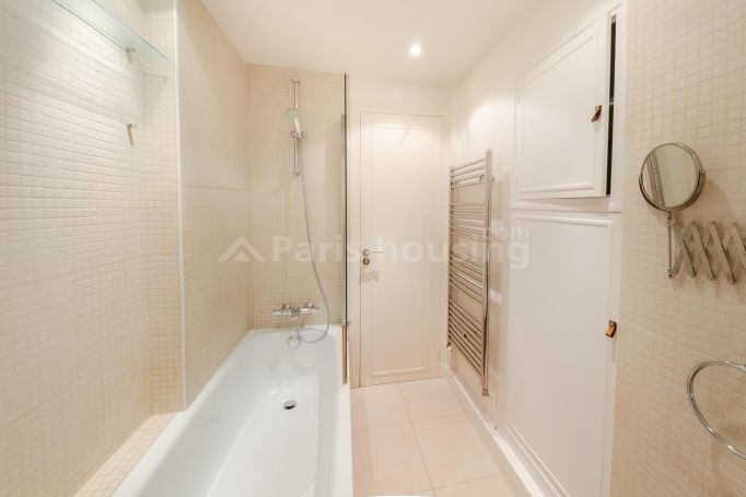 Rue Jouffroy d'Abbans - Paris 17ème Batignolles-Monceau - Batignolles - Cardinet
