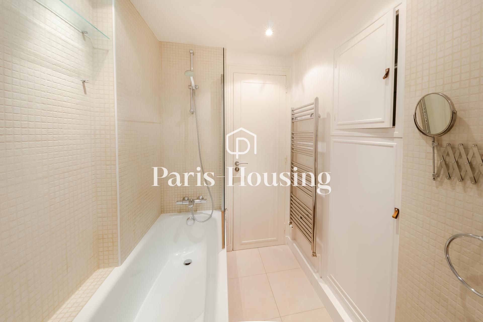 Location appartement meublé, Paris 17ème, 3 pièces, 71.8m2 - Ref: 210391 - Paris-housing - Image 11