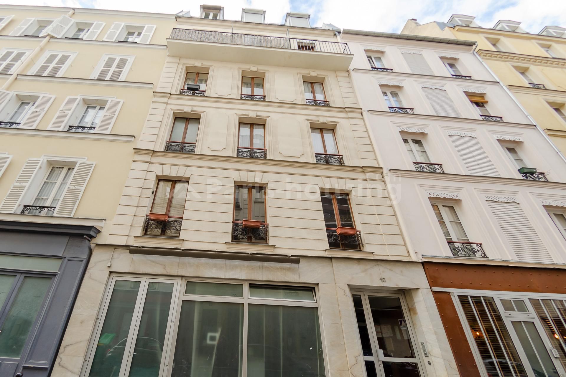 Location studio meublé, Paris 7ème, 1 pièce, 20.2m2 - Ref: 210392 - Paris-housing - Image 9