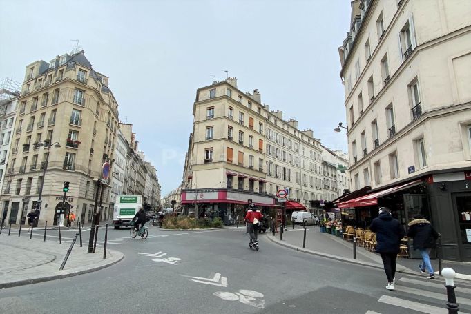 Rue Saint Lazare - Paris 9ème Opéra - Pigalle - Martyrs