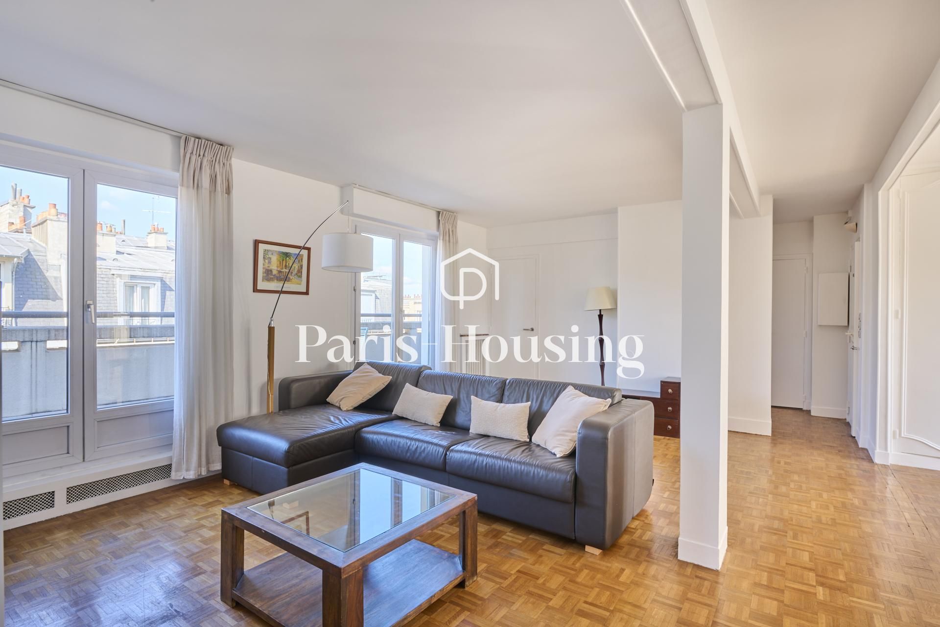 Location appartement meublé, Paris 15ème, 4 pièces, 78.4m2 - Ref: 220405 - Paris-housing - Image 2