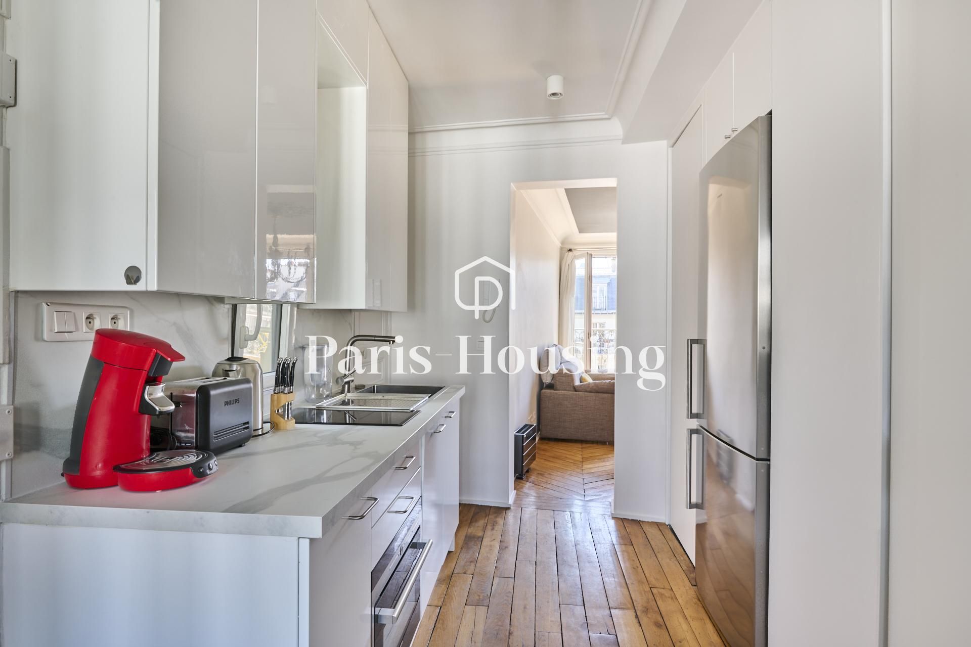 Location appartement meublé, Paris 9ème, 2 pièces, 37m2 - Ref: 220408 - Paris-housing - Image 6