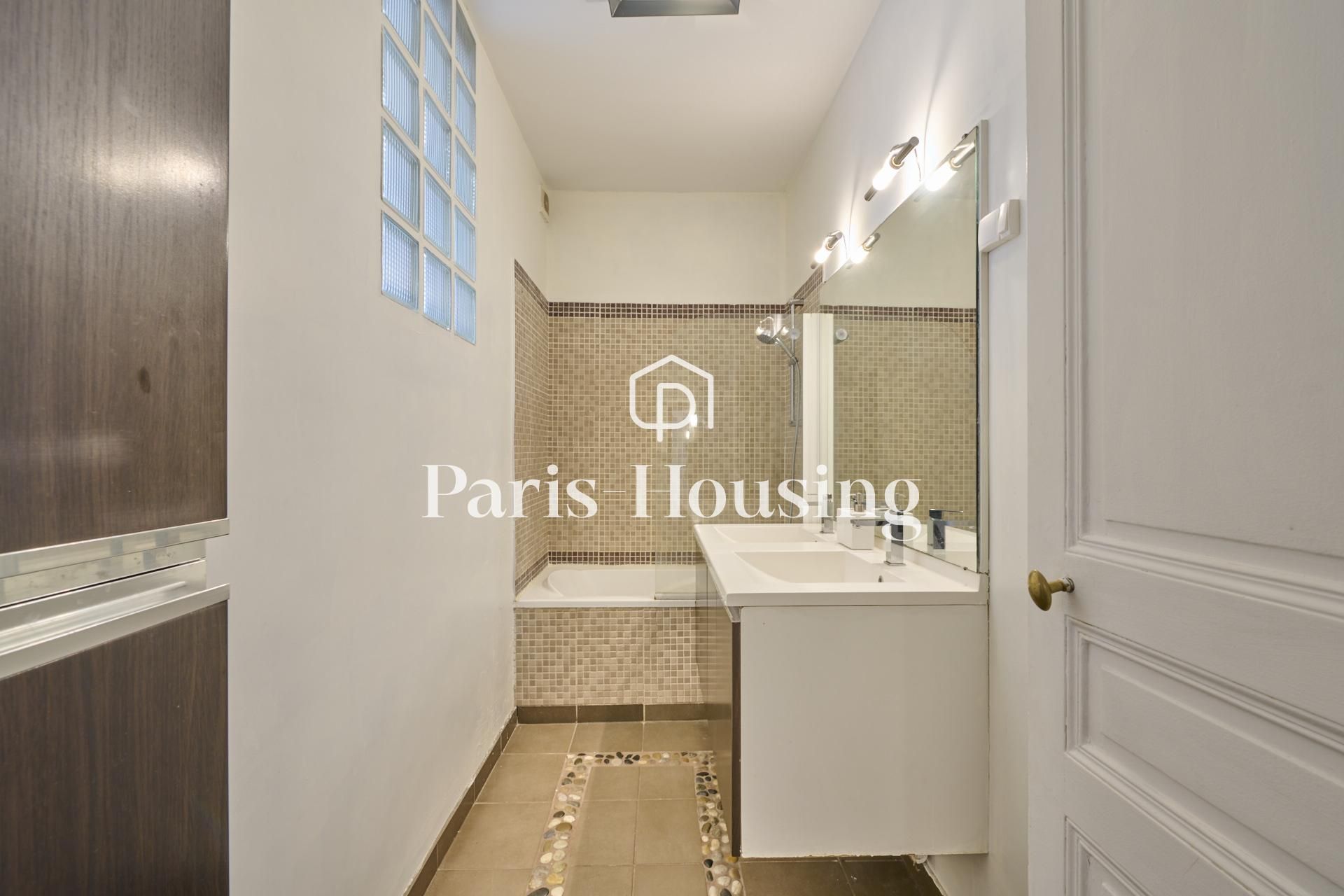 Location appartement meublé, Paris 17ème, 4 pièces, 95.79m2 - Ref: 220409 - Paris-housing - Image 12