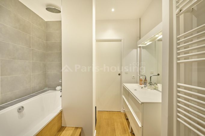 Avenue Vion Whitcomb - Paris 16ème Passy - Muette - Sud