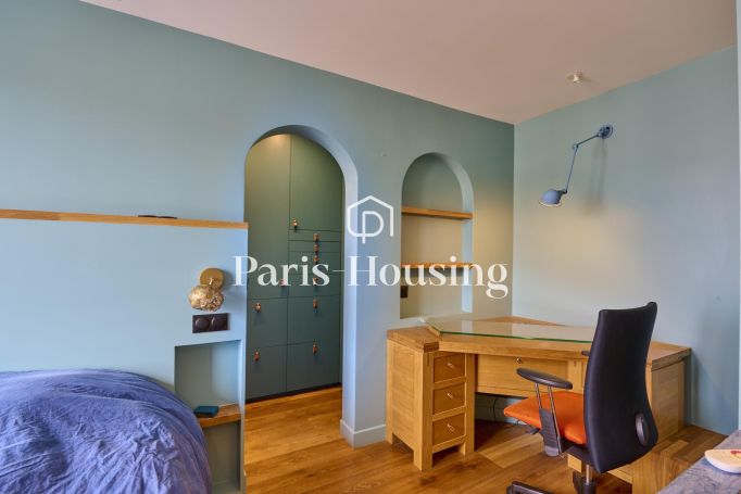 Type: Apartment for rent status: furnished, Paris 15ème, 3 bedrooms, 101.3 m² living area