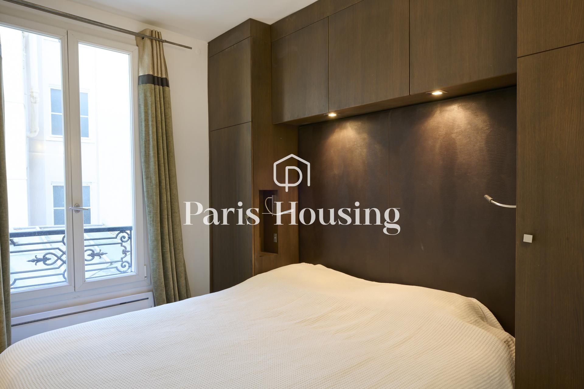 Location appartement meublé, Paris 7ème, 2 pièces, 30m2 - Ref: 220416 - Paris-housing - Image 4